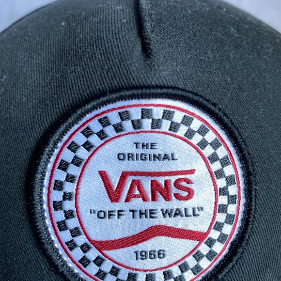 Vans Cap with Brim: "The Origional Vans Off the Wall 1966". Black, !00% Cotton, - Picture 2 of 6